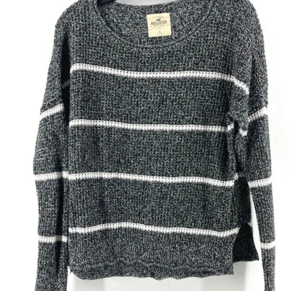 Hollister Womens Gray & White Striped Sweater Knit Medium